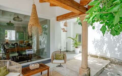 Villa Helena: Apartment, Condominium, Balcony