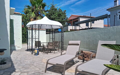 Villa L'Orangeraie: Apartment, Condominium, Balcony