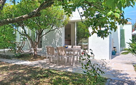 Villa L'Orangeraie: Apartment, Condominium, Balcony