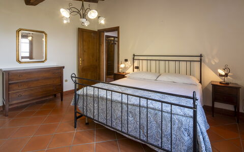 La Casina: Furniture, Interior Design, Wood, Flooring, Floor, Ceiling, Room, Lighting, Bed, Bedroom