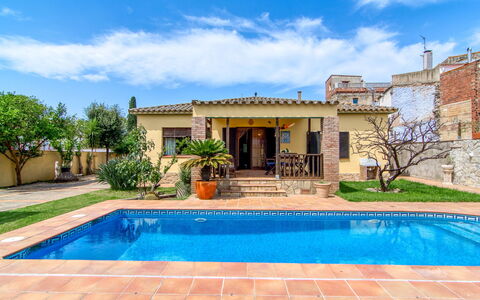 Sunrise: Blue, Swimming Pool, Composite Material, Shade, Resort, Estate, Hacienda, Villa, Leisure Centre