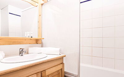 Accommodation:&nbsp;Les Fermes de Saint Sorlin 200.10