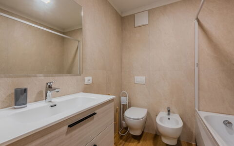 La Corona: Bathroom, Flooring, Plumbing Fixture, Bathroom Sink, Floor, Interior Design, Sink, Bathroom Cabinet, Mirror, Tap