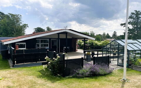 Annalina - 230M from the Sea: Roof, Shade, Cottage, Yard, Lawn, Outdoor Structure, Garden Buildings, Pergola, Porch