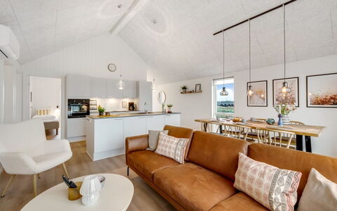 Thormund - 400M from the Sea: Flooring, Interior Design, Wood, Couch, Ceiling, Floor, Furniture, Living Room, Home, Light Fixture