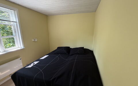 Lonneke - from the Sea: Wall, Floor, Flooring, Wood, Interior Design, Bedroom, Home, Room, Ceiling, Bed Sheet