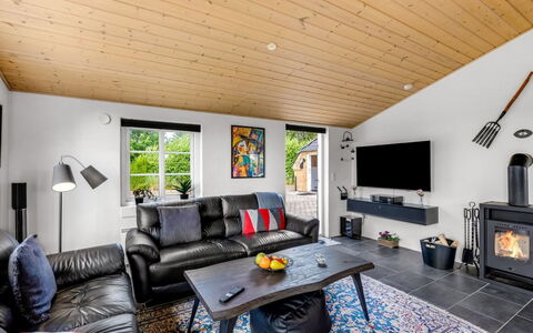 Meindor - 450M to the Fjord: Wood, Furniture, Couch, Interior Design, Living Room, Ceiling, Room, Home, Flooring