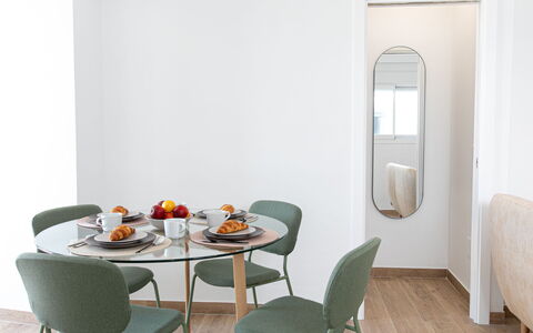 Elvix Nerja Center a: Furniture, Interior Design, Wood, Flooring, Table, Floor, Chair, Dining Room, Kitchen & Dining Room Table, Room