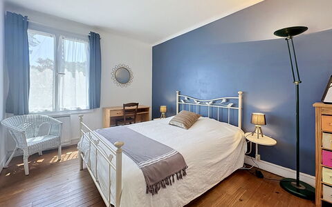 Claire Joie: Bed, Bedroom, Furniture, Bedding, Wall, Interior Design, Bed Sheet, Ceiling, Flooring, Floor