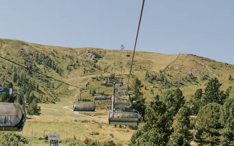 02 Nth053 18D Sup Chalet mit Sauna und Hot Tub 2 e: Highland, Rural Area, Hill Station, Chaparral, Fell, Slope, Pasture, Steppe, Shrubland