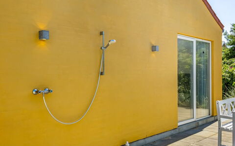 Lars - 350M from the Sea: House, Shrub, Home, Residential Area, Estate, Cottage, Hacienda, Yard, Shade, Lawn