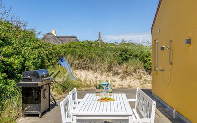 Lars - 350M from the Sea