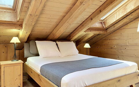 Chalet 1899: Furniture, Bedroom, Bed, Wood, Flooring, Floor, Interior Design, Textile, Bedding, Brown