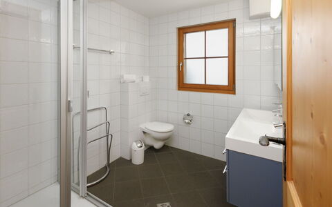 Prima 1084: Flooring, Interior Design, Plumbing Fixture, Floor, Sink, Ceiling, Bathroom, Tap, Bathroom Sink, Room