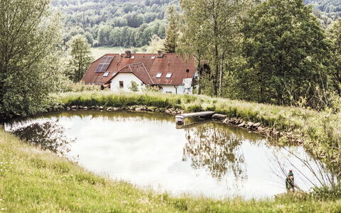 U Šenkýře Mikeše: Body Of Water, Natural Landscape, Watercourse, Landscape, Bank, House, Rural Area, Pond, Home