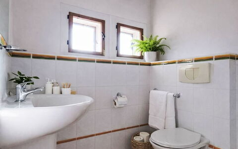 Máchova Roubenka: Toilet Seat, Flooring, Floor, Plumbing Fixture, Bathroom, Interior Design, Toilet, Tile, Plumbing
