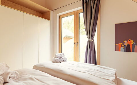 Niederwölz 602: Interior Design, Furniture, Wood, Floor, Flooring, Bedroom, Textile, Bed, Room, Lighting