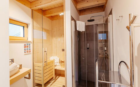 Niederwölz 604: Interior Design, Flooring, Floor, Wood, Ceiling, Room, Door, Home, Wood Flooring, Furniture