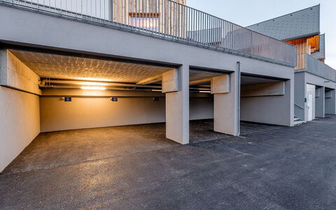 Niederwölz 606: Architecture, Composite Material, Slope, Concrete, Balcony, Daylighting