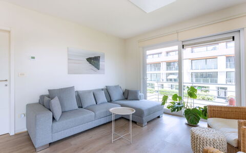 Goldsands Iii with Parking: Furniture, Interior Design, Flooring, Floor, Couch, Wood, Apartment, Wood Flooring, Living Room, Room
