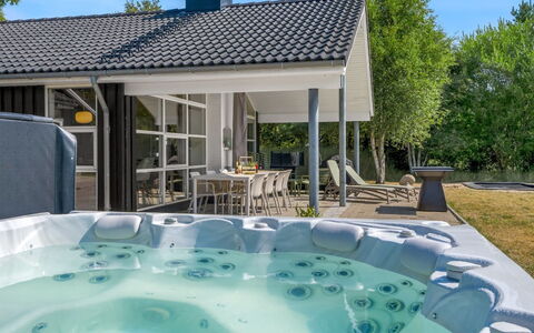 Wreth - 1.5Km from the Sea: Swimming Pool, Outdoor Furniture, Composite Material, Resort, Shade, Estate, Chair, Backyard, Eco Hotel, Yard
