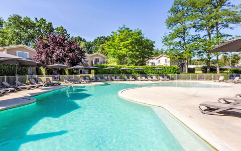 Barbaste 602: Swimming Pool, Residential Area, Resort, Thermae, Estate, Garden, Outdoor Furniture, Landscaping, Shade, Eco Hotel