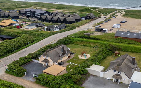 Algut - 200M from the Sea: Residential Area, Roof, House, Landscape, Home, Land Lot, Human Settlement, Aerial Photography, Suburb, Rural Area