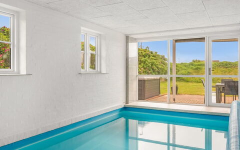 Algut - 200M from the Sea: Flooring, Floor, Ceiling, Composite Material, Wood Stain, Design, Daylighting, Tile, Swimming Pool, Hotel