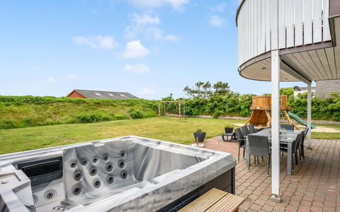 Algut - 200M from the Sea: Yard, Swimming Pool, Hardwood, Design, Backyard, Garden Buildings, Deck, Landscaping, Jacuzzi