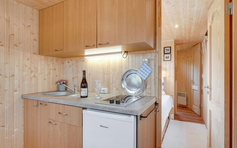 Ingebore - 500M from the Sea: Wood, Flooring, Interior Design, Sink, Floor, Countertop, Kitchen, Plumbing Fixture, Cabinetry, Tap