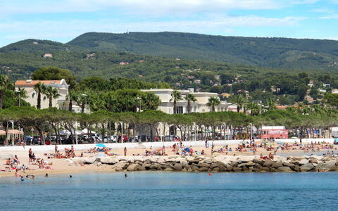 Les Terrasses des Hautsdefonsainte: Coast, Coastal And Oceanic Landforms, Beach, Shore, Sea, Recreation, Leisure, Vacation, Ocean