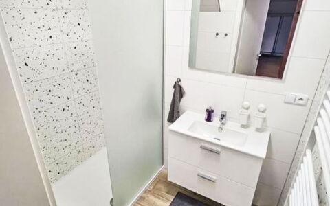 Sára: Flooring, Floor, Interior Design, Plumbing Fixture, Bathroom, Bathroom Cabinet, Plumbing, Tile, Room, Home