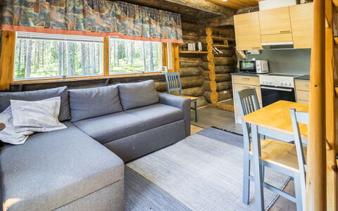 Nelostupa D: Wood, Flooring, Interior Design, Floor, Ceiling, Furniture, Couch, Room, Log Cabin, Wood Stain