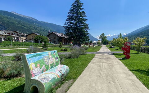 Ilda: Mountainous Landforms, Mountain, Hill, Mountain Range, Landscape, Highland, Hill Station, Valley, Ridge, Alps