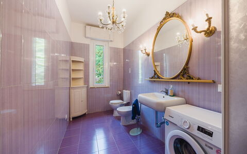 Gli Oleandri di Grazia: Flooring, Interior Design, Floor, Plumbing Fixture, Bathroom, Lighting, Ceiling, Home, Plumbing, Light Fixture