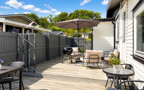 Lyckan: Outdoor Furniture, Furniture, Deck, Outdoor Table, Chair, Shade, Patio, Porch, Siding, Wood Stain