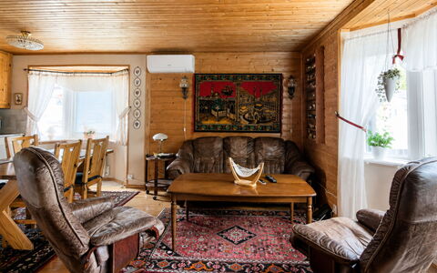 Lyckan: Furniture, Interior Design, Couch, Wood, Living Room, Room, Ceiling, Home, Flooring, Table