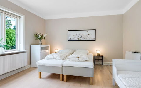 Alkmar - 6.5Km from the Sea: Bed, Bedroom, Interior Design, Bedding, Floor, Flooring, Bed Sheet, Wood, Textile, Linens