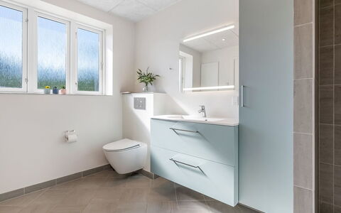 Alkmar - 6.5Km from the Sea: Flooring, Interior Design, Floor, Plumbing Fixture, Bathroom, Bathroom Cabinet, Sink, Bathroom Sink, Plumbing, Ceiling
