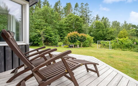 Matthea - 2.9Km from the Sea: Wood, Roof, Home, House, Architecture, Siding, Land Lot, Cottage, Shed, Garden Buildings