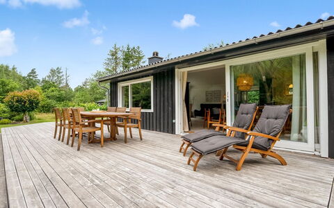 Matthea - 2.9Km from the Sea: Wood, Roof, Home, House, Architecture, Siding, Land Lot, Cottage, Shed, Garden Buildings