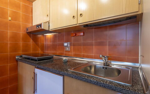 Ai Pascoli: Kitchen, Countertop, Flooring, Interior Design, Orange, Room, Floor, Kitchen Sink, Ceiling, Major Appliance
