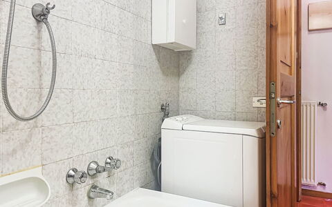 Ai Pascoli: Bathroom, Plumbing Fixture, Flooring, Wall, Floor, Interior Design, Sink, Tap, Bathroom Sink, Toilet