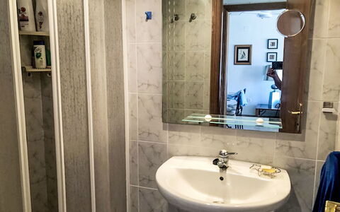 Mare Nostrum: Bathroom Sink, Wall, Plumbing Fixture, Flooring, Sink, Floor, Mirror, Bathroom, Interior Design, Tap