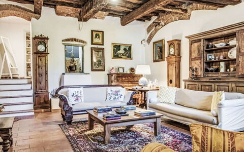 Il Pozzo dei Desideri: Furniture, Interior Design, Flooring, Wood, Couch, Floor, Living Room, Table, Room, Picture Frame
