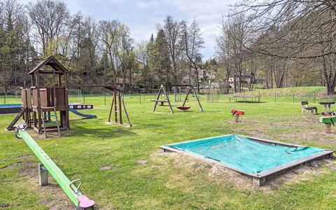 Green Valley Park Stárkov 18: Tree, Grass, Outdoor Play Equipment, Playground Slide, Public Space, Garden, Park, Chute, Playground, Lawn