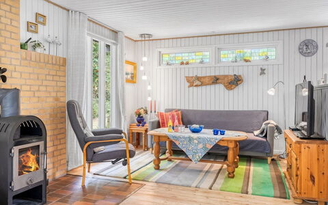 Løgstør 648: Furniture, Wood, Flooring, Interior Design, Home, Floor, Ceiling, Room, Living Room, Chair