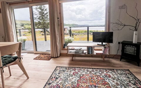 Tiny Mara: Furniture, Flooring, Interior Design, Floor, Wood Flooring, Carpet, Living Room, Room