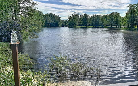Villa Fröseke: Water, Water Resources, Tree, Body Of Water, Nature, Natural Environment, Waterway, Watercourse, Natural Landscape, Bank