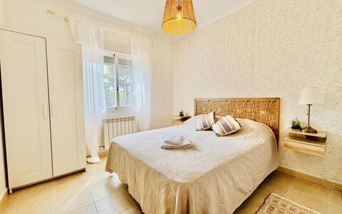 Calma: Bed, Furniture, Interior Design, Floor, Bedroom, Flooring, Bedding, Wall, Bed Sheet, Wood